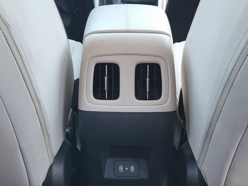 Used 2025 Hyundai Tucson SEL FWD image 28