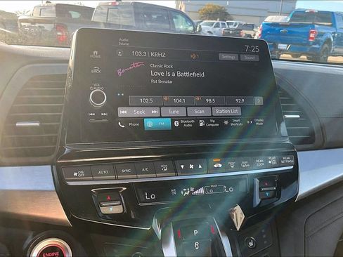 Used 2025 Honda Odyssey Sport-L image 34