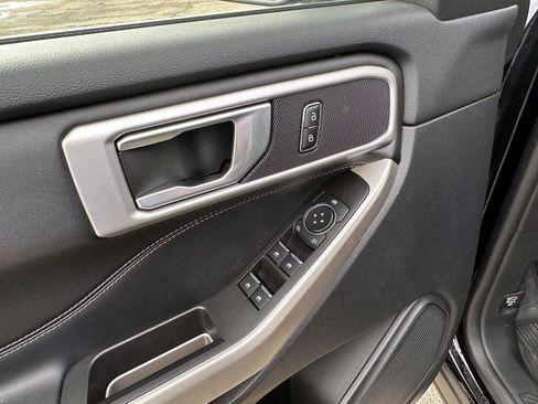 Used 2023 Ford Explorer XLT w/ Equipment Group 202A image 16