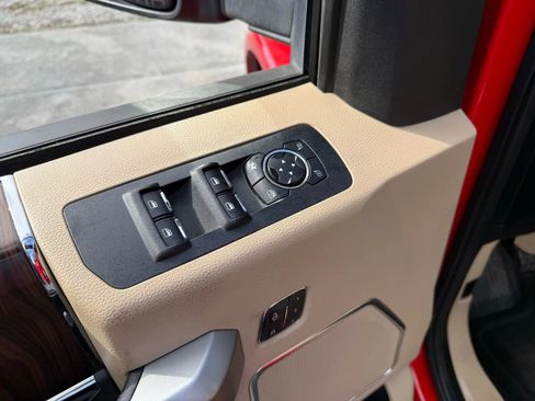 Used 2016 Ford F150 Lariat w/ Equipment Group 502A Luxury image 20