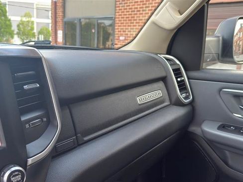 Used 2019 RAM 1500 Big Horn AWD/4WD image 37