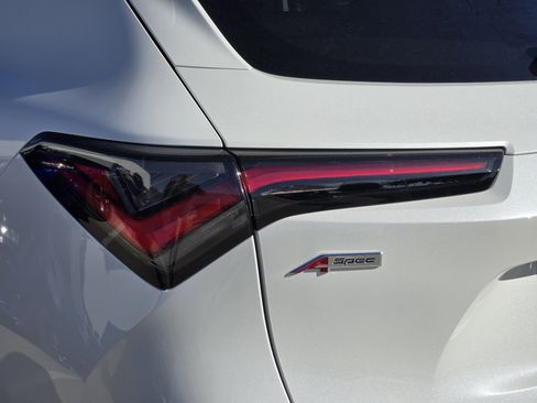 Certified 2025 Acura ADX A-Spec image 14