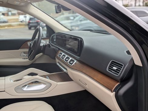 Used 2024 Mercedes-Benz GLE 350 4MATIC image 41