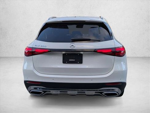 New 2026 Mercedes-Benz GLC 300 image 7