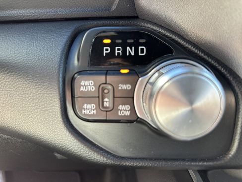 Used 2021 RAM 1500 Laramie w/ Sport Appearance Package image 17