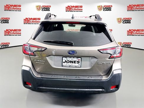 Certified 2024 Subaru Outback Premium image 17