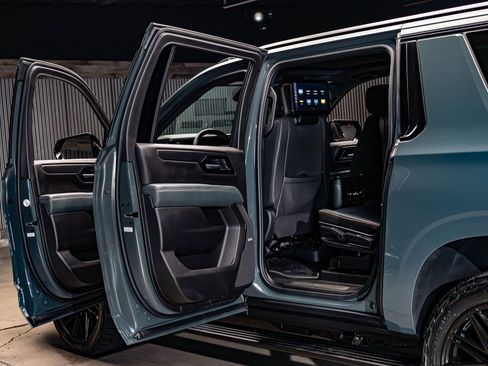 Used 2026 GMC Yukon XL AT4 w/ AT4 Premium Plus Package image 29