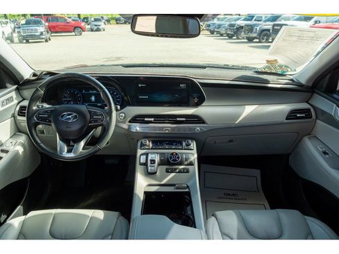 Used 2022 Hyundai Palisade SEL w/ 8P Bench Seat Package AWD/4WD image 34