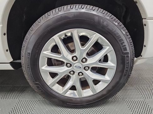 Used 2015 Ford Expedition Limited w/ Equipment Group 301A RWD image 50