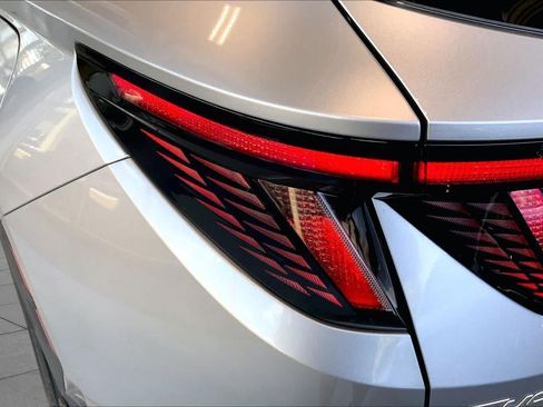 Certified 2025 Hyundai Tucson SEL FWD image 27