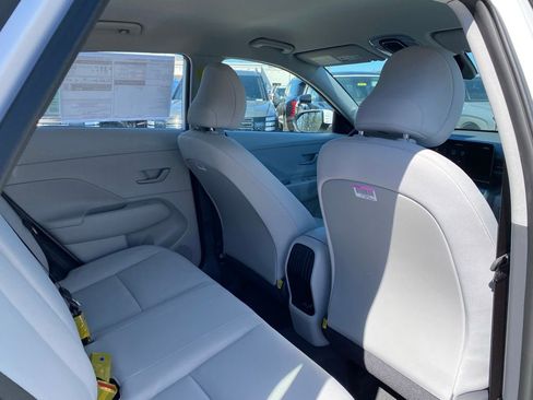 New 2026 Hyundai Kona SE image 33