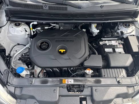 Used 2012 Kia Soul + w/ Audio Pkg FWD image 23