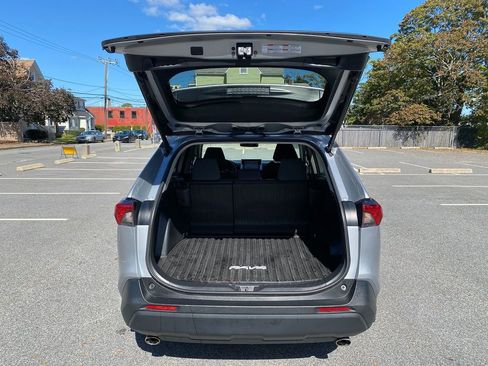 Used 2024 Toyota RAV4 XLE w/ Convenience Package image 25