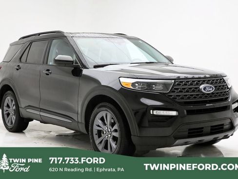 Used 2023 Ford Explorer XLT w/ Equipment Group 202A AWD/4WD image 1
