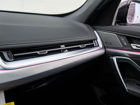 New 2026 BMW X1 xDrive28i w/ M Sport Package image 27