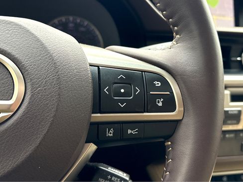 Used 2018 Lexus ES 350 image 23