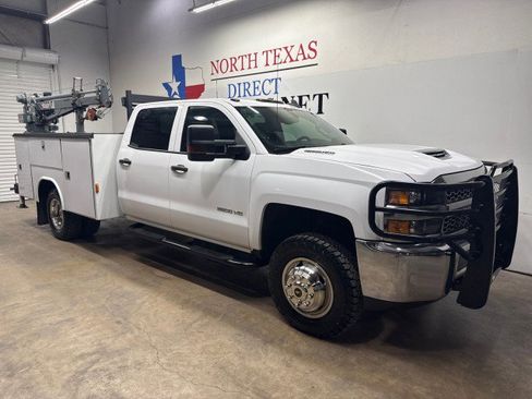 Used 2019 Chevrolet Silverado 3500 W/T w/ WT Convenience Package AWD/4WD image 5