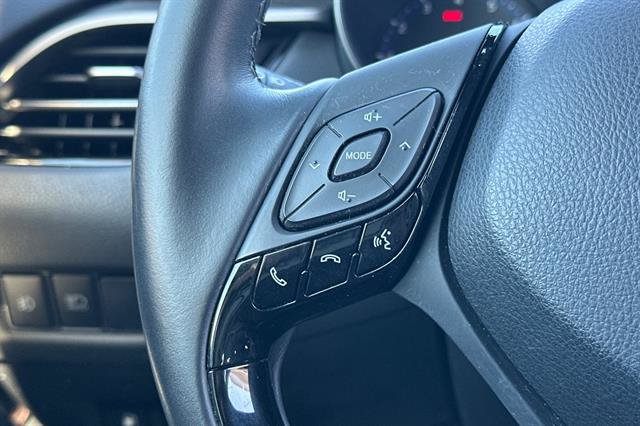 Used 2019 Toyota C-HR Limited FWD image 25