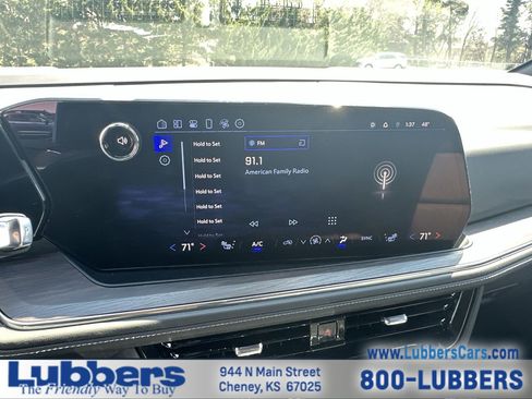 Used 2025 Chevrolet Tahoe LT image 16