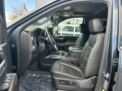 Used 2020 GMC Sierra 3500 Denali w/ Denali Ultimate Package AWD/4WD image 12