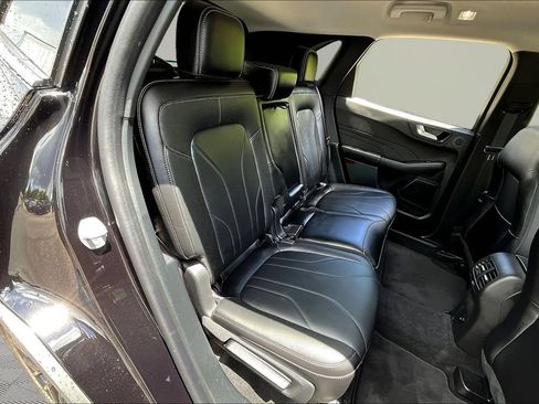 Used 2025 Ford Escape SE w/ PHEV Premium Package FWD image 26