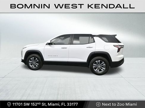 Used 2026 Chevrolet Equinox LT w/ Safety and Technology Package image 2