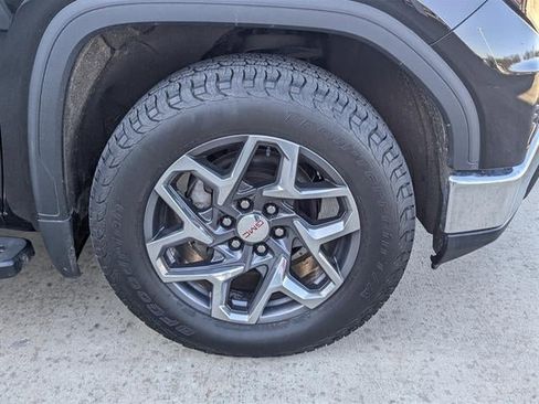 Used 2022 GMC Sierra 1500 SLT w/ X31 Off-Road Package image 20