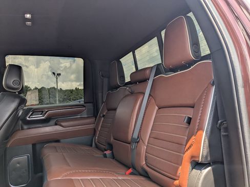Used 2024 GMC Sierra 2500 Denali Ultimate w/ Max Trailering Package AWD/4WD image 26