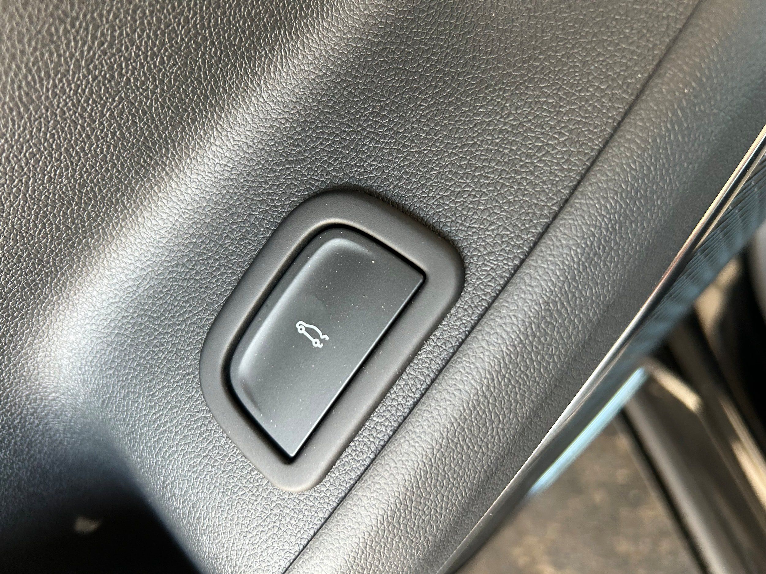 New 2026 Chevrolet Traverse RS FWD image 17