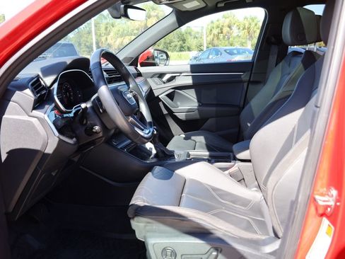 Used 2021 Audi Q3 2.0T Premium Plus w/ Premium Plus Package image 8