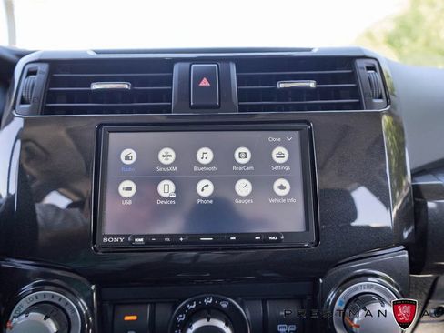 Used 2022 Toyota 4Runner TRD Off-Road Premium w/ Moonroof Package AWD/4WD image 29