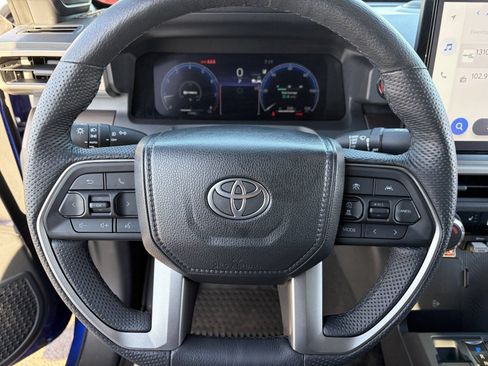 Used 2024 Toyota Tacoma TRD Sport w/ TRD Sport Upgrade Package RWD image 25