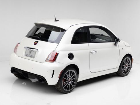 Used 2018 FIAT 500 Abarth w/ Popular Equipment Package image 3