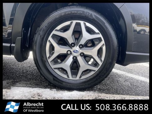 Used 2019 Subaru Forester Premium image 34