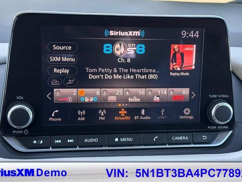 Used 2023 Nissan Rogue SV FWD image 36