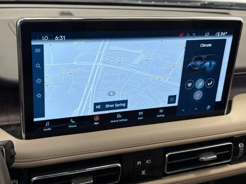 Certified 2022 Lincoln Nautilus Reserve AWD/4WD image 25