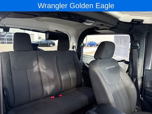 Used 2018 Jeep Wrangler Sport image 18