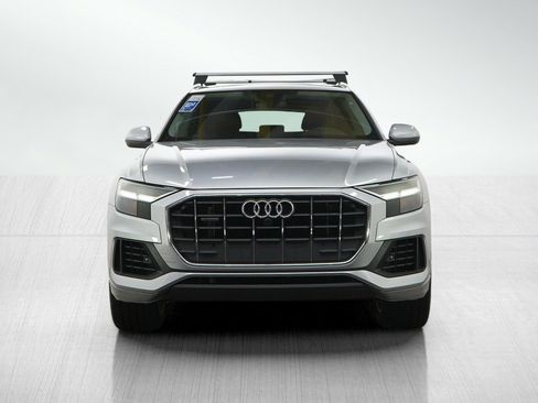 Used 2022 Audi Q8 Premium w/ Convenience Package AWD/4WD image 8