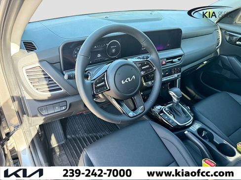 New 2026 Kia Seltos EX image 24