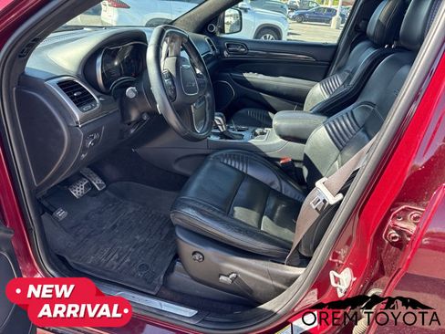 Used 2017 Jeep Grand Cherokee SRT AWD/4WD image 5