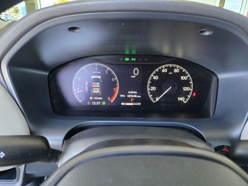 Certified 2024 Honda HR-V LX image 19