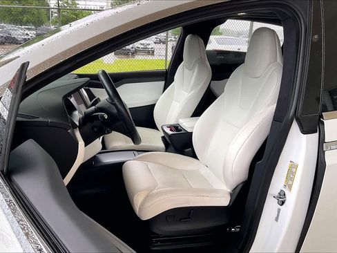 Used 2018 Tesla Model X 100D AWD/4WD image 6