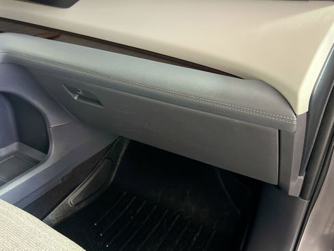 Used 2022 Toyota Sienna LE image 35