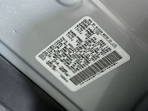 Used 2020 Nissan Rogue S FWD image 12