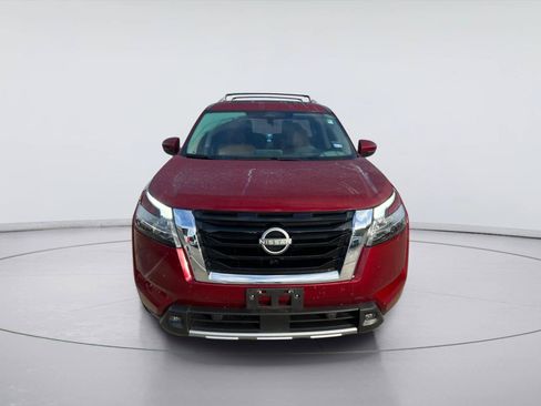 Used 2023 Nissan Pathfinder Platinum FWD image 8