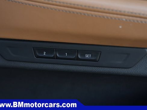 Used 2020 BMW 750i xDrive w/ Cold Weather Package AWD/4WD image 41