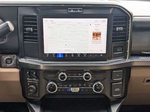 New 2026 Ford F350 Lariat w/ Black Appearance Package image 19