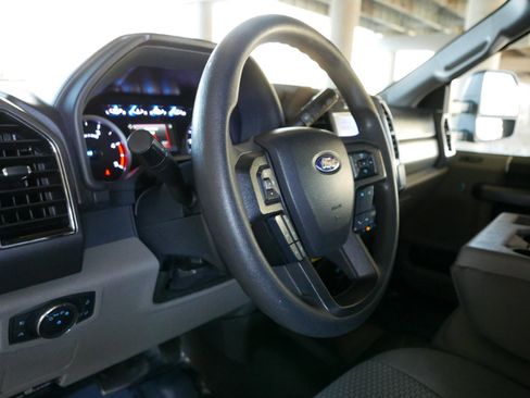 Used 2022 Ford F350 XLT w/ XLT Value Package image 19