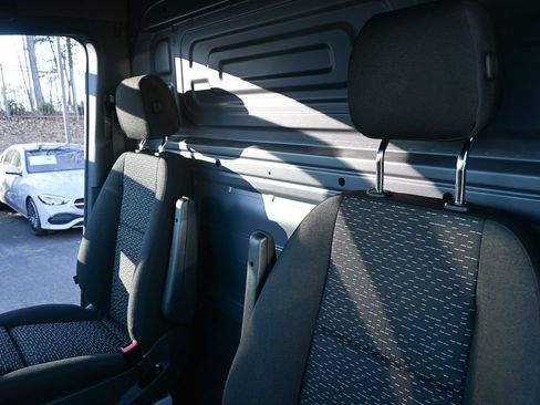 Used 2026 Mercedes-Benz Sprinter 3500 image 5