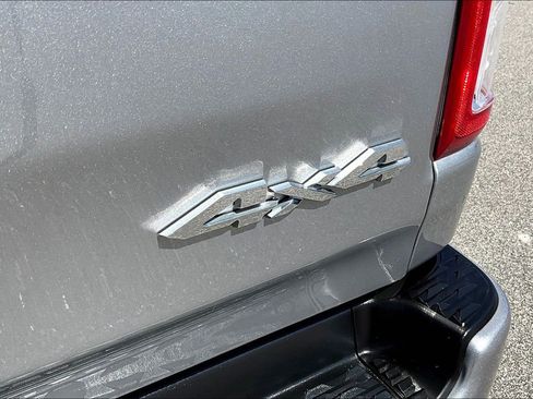 Used 2022 RAM 1500 Big Horn AWD/4WD image 27